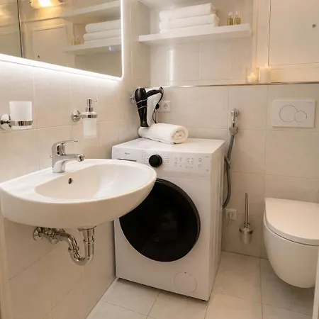 Studio-apartment *
